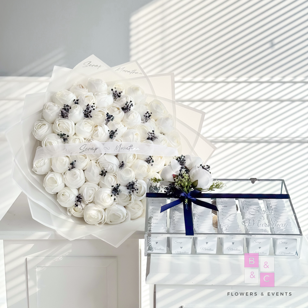 2'li Set-Lacivert Süslemeli Solmayan Şakayıklı İsteme Çiçeği & İsteme Çikolatası