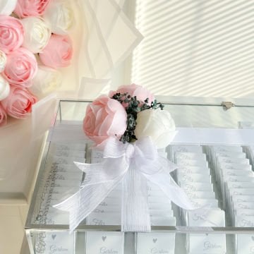 2'li Set-Solmayan Peyaz Pembe Şakayıklı İsteme Çiçeği & İsteme Çikolatası