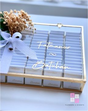 KAMPANYA - Orta Boy İsteme Çiçeği ve İsteme Çikolatası