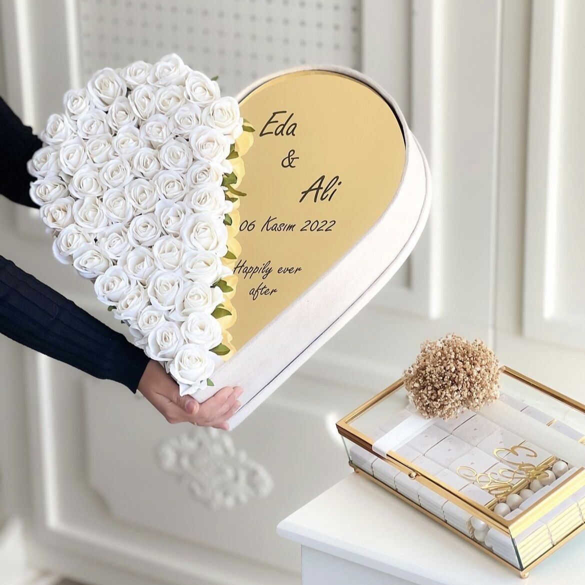 2'li Set - Kalpli İsteme Çiçeği & İsteme Çikolatası