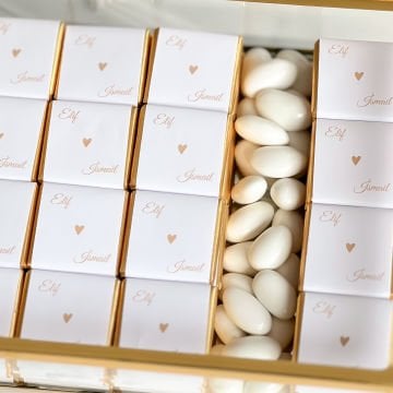 2'li Set-Beyaz Güllü İsteme Buketi ve İsteme Çikolatası