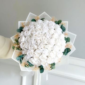 2'li set-Beyaz Güllü İsteme Çiçeği ve Çikolatası